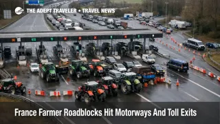 France farmer roadblocks toll exits clog a motorway toll plaza, forcing detours and raising missed flight risk